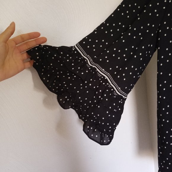 Max Studio // Black Polka Dot Bell Sleeve Top - Picture 3 of 4